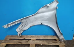 Крылья для Nissan Teana 2018 года на фотографиях