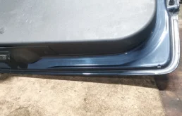 Дверь багажника для Opel Astra 2005 года на фотографиях