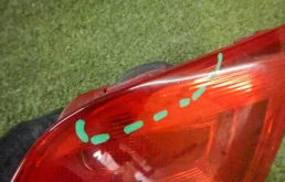 Фонарь внутренний правый для Volkswagen Tiguan 2013 года на фотографиях