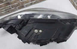 Фара левая для Mercedes-Benz S class 2005 года на фотографиях