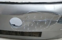 Крышка багажника для Volkswagen Passat 2013 года на фотографиях