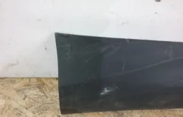 Накладка заднего бампера правая для Toyota RAV4 2015 года на фотографиях