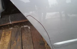 Двери для Audi A4 2006 года на фотографиях