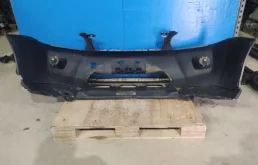 Бампер передний для Nissan X-Trail 2008 года на фотографиях