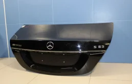 Крышка багажника для Mercedes-Benz S class 2019 года на фотографиях
