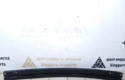 Усилитель заднего бампера для Toyota RAV4 2017 года на фотографиях