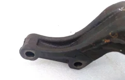 Кулак поворотный левый для Nissan X-Trail 2014 года на фотографиях