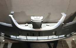 Бампер для Nissan Almera 2003 года на фотографиях