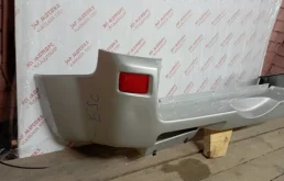 Бампер для Suzuki Grand Vitara 2001 года на фотографиях