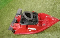 Фонарь внешний левый для Volkswagen Passat 2012 года на фотографиях