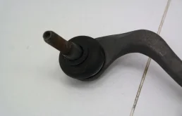 Рулевая рейка для Audi A6 2018 года на фотографиях