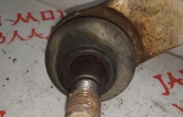 Рычаг передний левый нижний для Nissan X-Trail на фотографиях