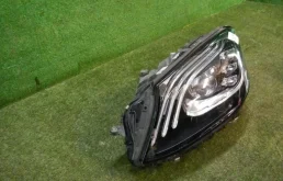 Фара левая для Mercedes-Benz S class 2018 года на фотографиях