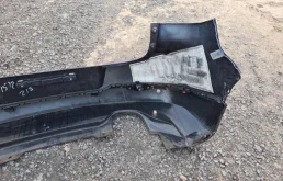 Бампер задний для Volkswagen Tiguan 2010 года на фотографиях