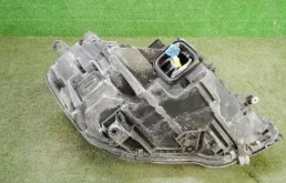 Фара ксенон левая для Mercedes-Benz S class 2014 года на фотографиях