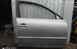 Дверь передняя правая для Volkswagen Passat 2003 года на фотографиях