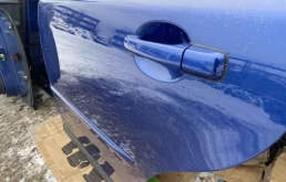 Дверь задняя левая для Volvo S40 2011 года на фотографиях