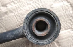 Стойка стабилизатора задняя для Nissan Murano 2009 года на фотографиях