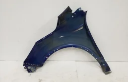 Крыло правое для Ford Kuga 2015 года на фотографиях