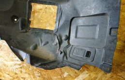 Подкрылок передний правый для BMW 3er 2014 года на фотографиях