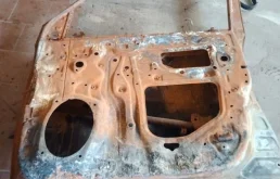 Дверь передняя правая для Toyota Land Cruiser 2013 года на фотографиях