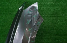 Крыло правое для Audi Q8 на фотографиях