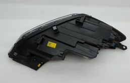 Фара левая для Hyundai Tucson 2021 года на фотографиях