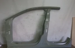 Стойка кузова центральная левая для Volkswagen Polo на фотографиях