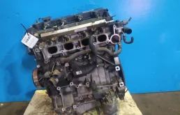 Двигатель без навесного для Mazda MPV 1998 года на фотографиях