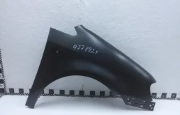 Крылья для Volkswagen Caddy 2007 года на фотографиях