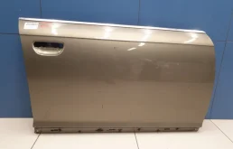 Дверь передняя правая для Audi A6 2002 года на фотографиях