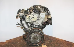 Двигатель без навесного для SsangYong Rexton 2016 года на фотографиях