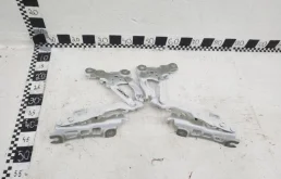 Петля капота левая для BMW 3er 2020 года на фотографиях