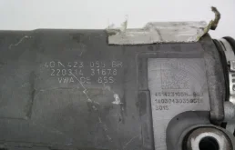 Рулевая рейка для Audi A6 2018 года на фотографиях