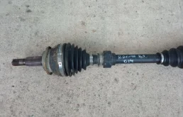 Привод передний левый для Toyota RAV4 2018 года на фотографиях