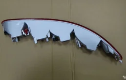 Фонарь внутренний правый для Audi Q5 на фотографиях