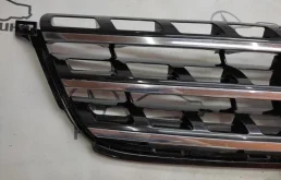 Решетка радиатора для Mercedes-Benz M class 2015 года на фотографиях