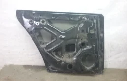 Дверь задняя левая для Audi A4 2007 года на фотографиях