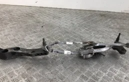 Трапеция стеклоочистителей для BMW 5er 2006 года на фотографиях