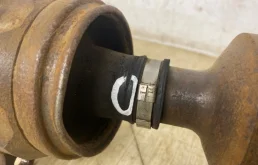 Карданный вал задний для Mitsubishi Pajero 2005 года на фотографиях