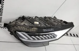 Фара ксенон левая для Audi Q8 на фотографиях