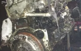 Двигатель без навесного для Mazda MPV 1998 года на фотографиях