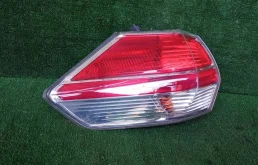 фонарь задний правый в крыло для Nissan X-Trail T32 RU 2015-2022