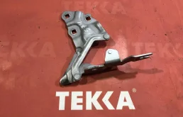 Петля капота левая для BMW X3 2017 года на фотографиях