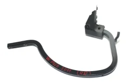 Петля багажника правая для Volkswagen Polo 2016 года на фотографиях