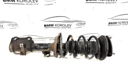 Амортизатор передний правый для Suzuki Grand Vitara 2007 года на фотографиях