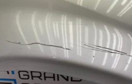 Крылья для Mercedes-Benz M class 2004 года на фотографиях