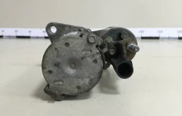 Стартер для Skoda Octavia 2013 года на фотографиях