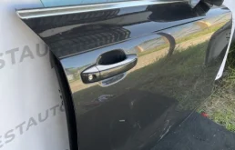 Дверь передняя правая для Audi A7 2012 года на фотографиях