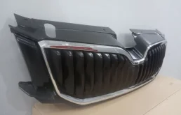 Решетка радиатора для Skoda Octavia 2018 года на фотографиях